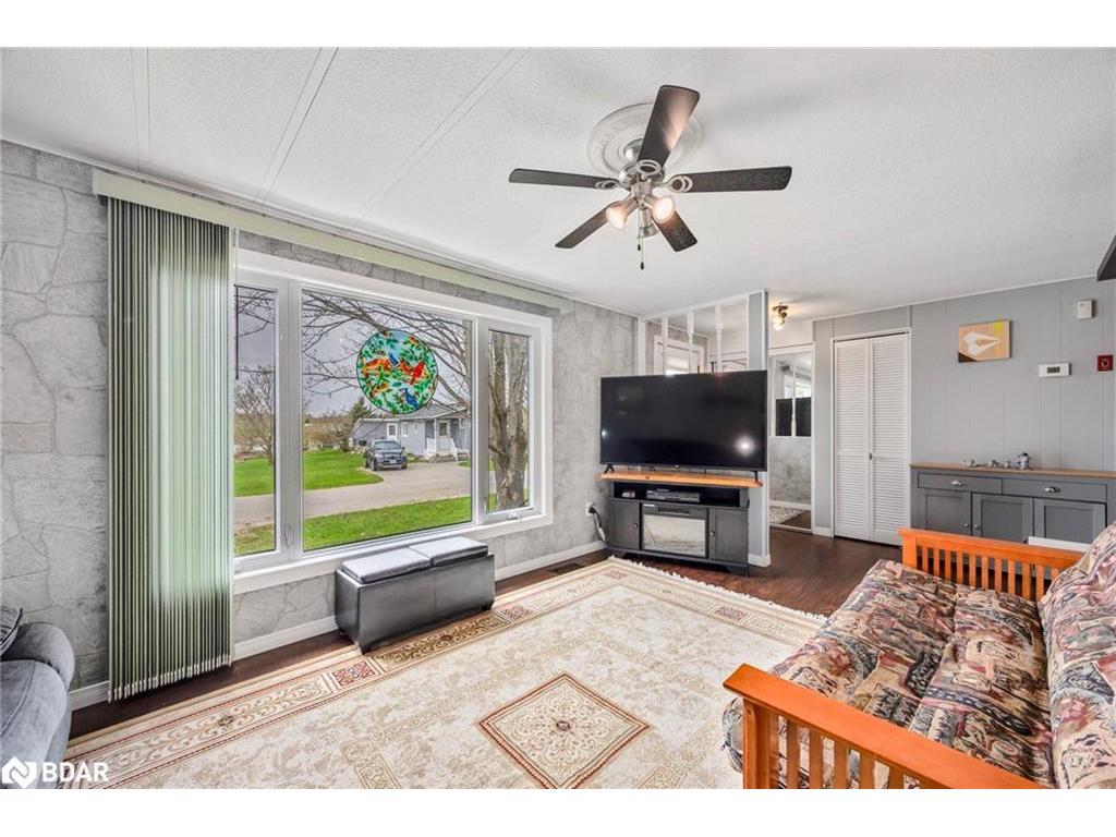 









15


Balantrae

Drive,
Oro-Medonte,




ON
L3V 0P9

