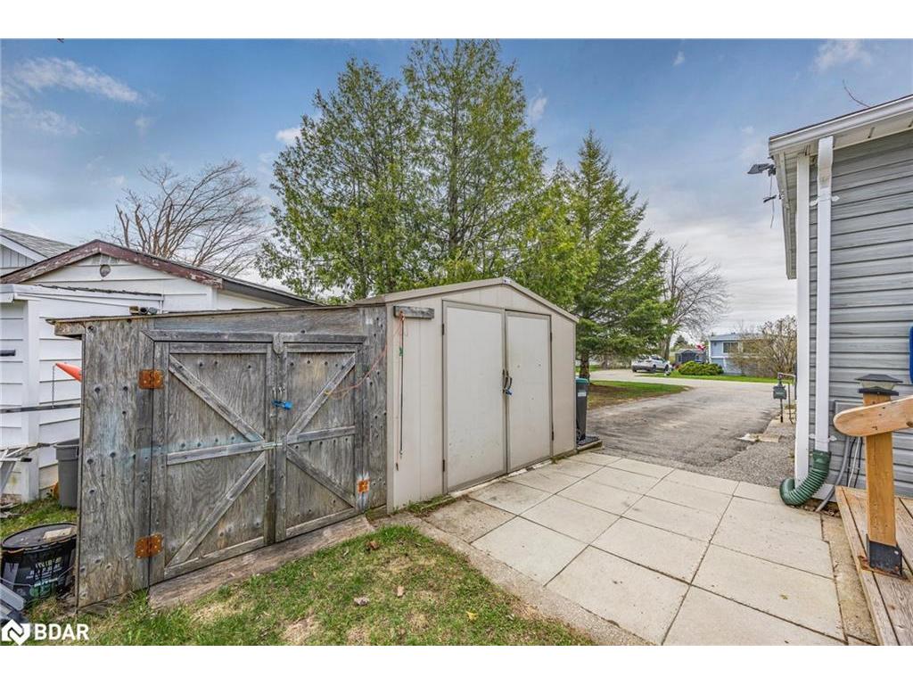 









15


Balantrae

Drive,
Oro-Medonte,




ON
L3V 0P9

