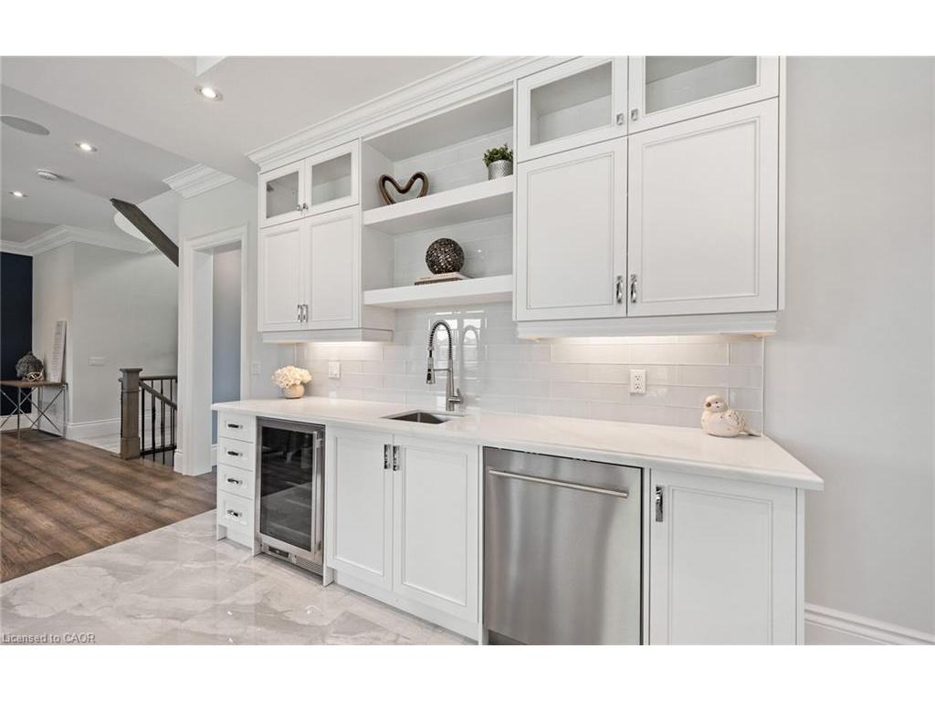 









161


Perryman

Court,
Erin,




ON
N0B 1H0

