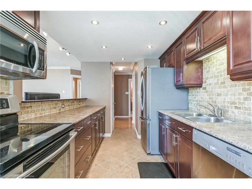 









75


King

Street East, 1105,
Mississauga,




ON
L5A 4G5

