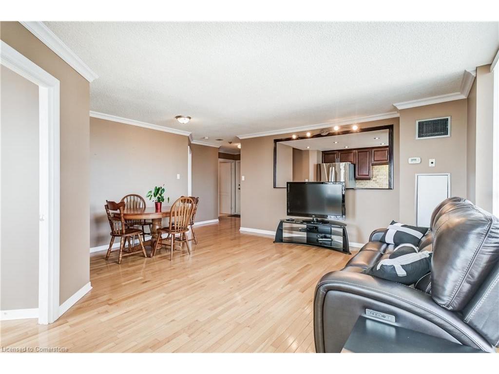 









75


King

Street East, 1105,
Mississauga,




ON
L5A 4G5

