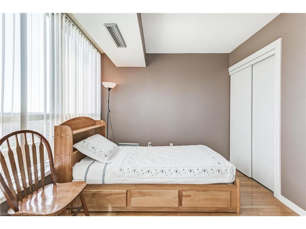 









75


King

Street East, 1105,
Mississauga,




ON
L5A 4G5

