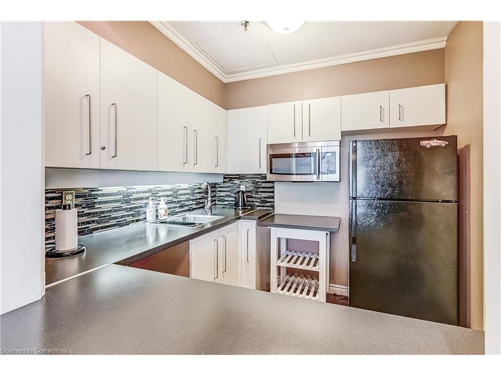 









75


King

Street East, 1105,
Mississauga,




ON
L5A 4G5

