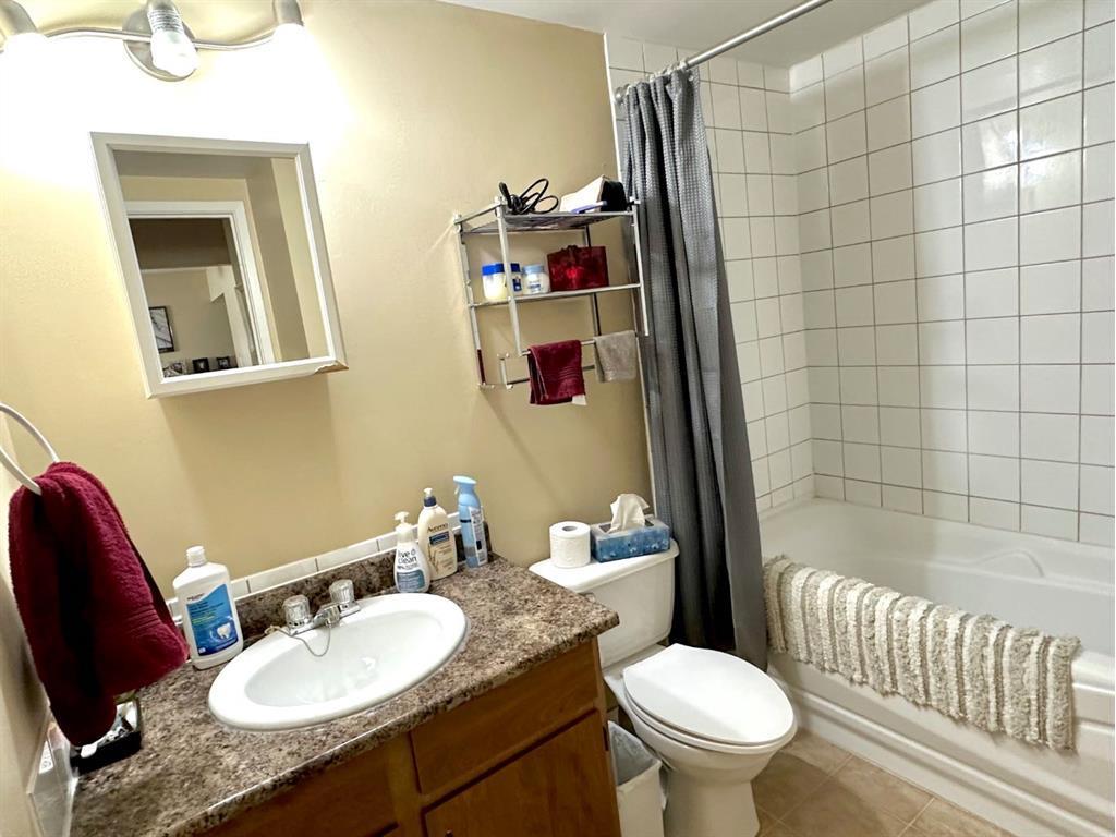 









5418


52

Street, 101,
Camrose,




AB
T4V4A6

