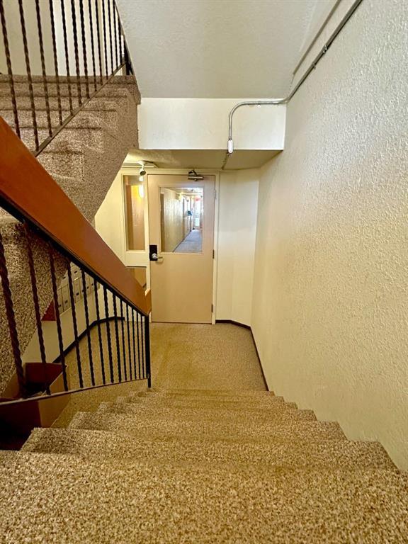 









5418


52

Street, 101,
Camrose,




AB
T4V4A6

