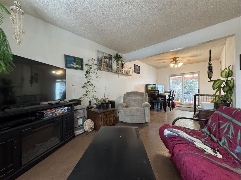 









6009


47A

Avenue,
Camrose,




AB
T4V0H3

