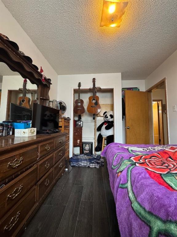 









6009


47A

Avenue,
Camrose,




AB
T4V0H3

