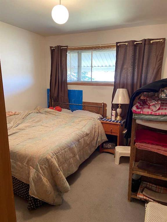 









629


Stafford Drive North

,
Lethbridge,




AB
T1H 2B3

