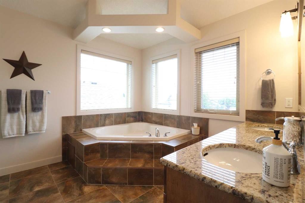 









22


Riverview

Crescent West,
Lethbridge,




AB
T1K 5E7

