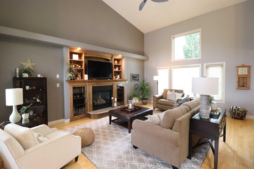 









22


Riverview

Crescent West,
Lethbridge,




AB
T1K 5E7

