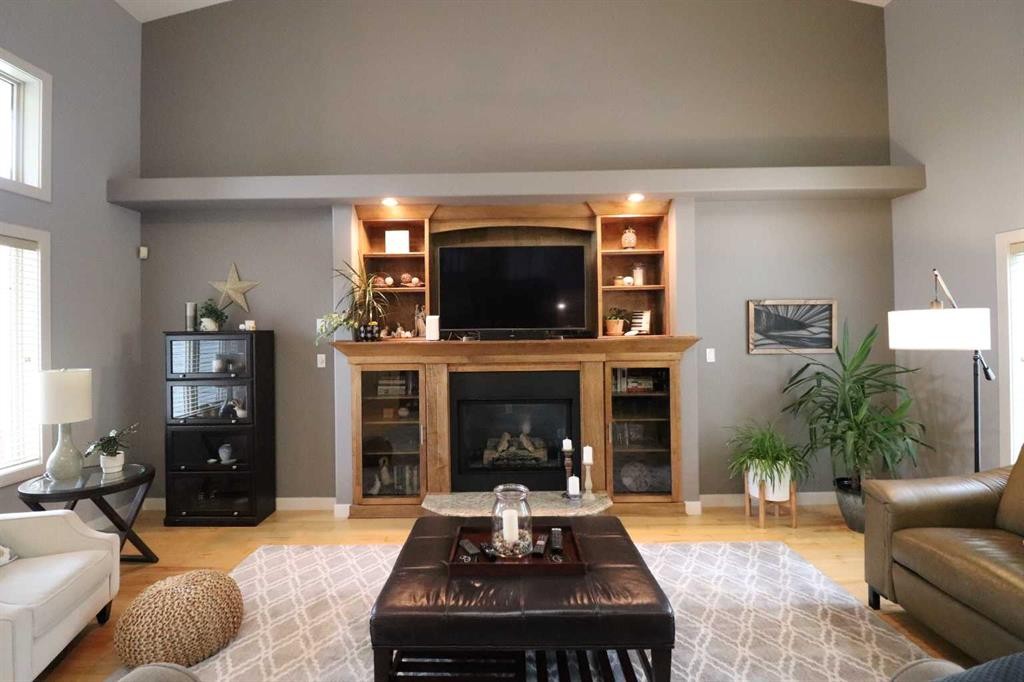 









22


Riverview

Crescent West,
Lethbridge,




AB
T1K 5E7

