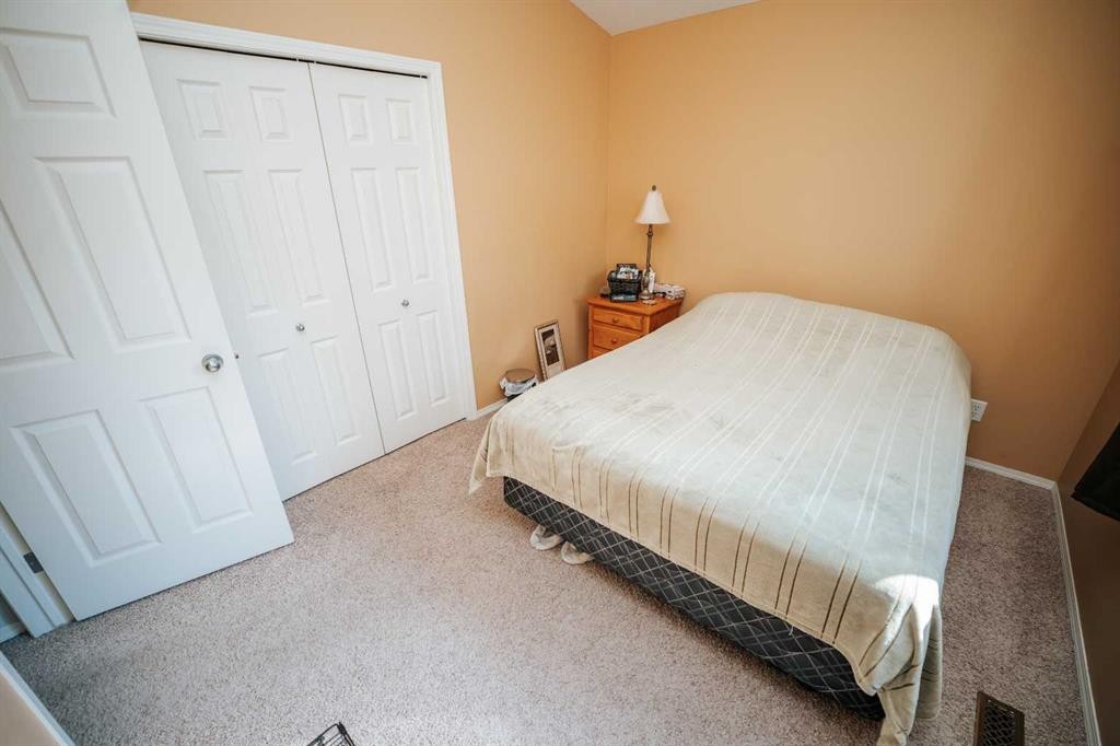 









208


Silkstone

Bay West,
Lethbridge,




AB
T1J 2A2

