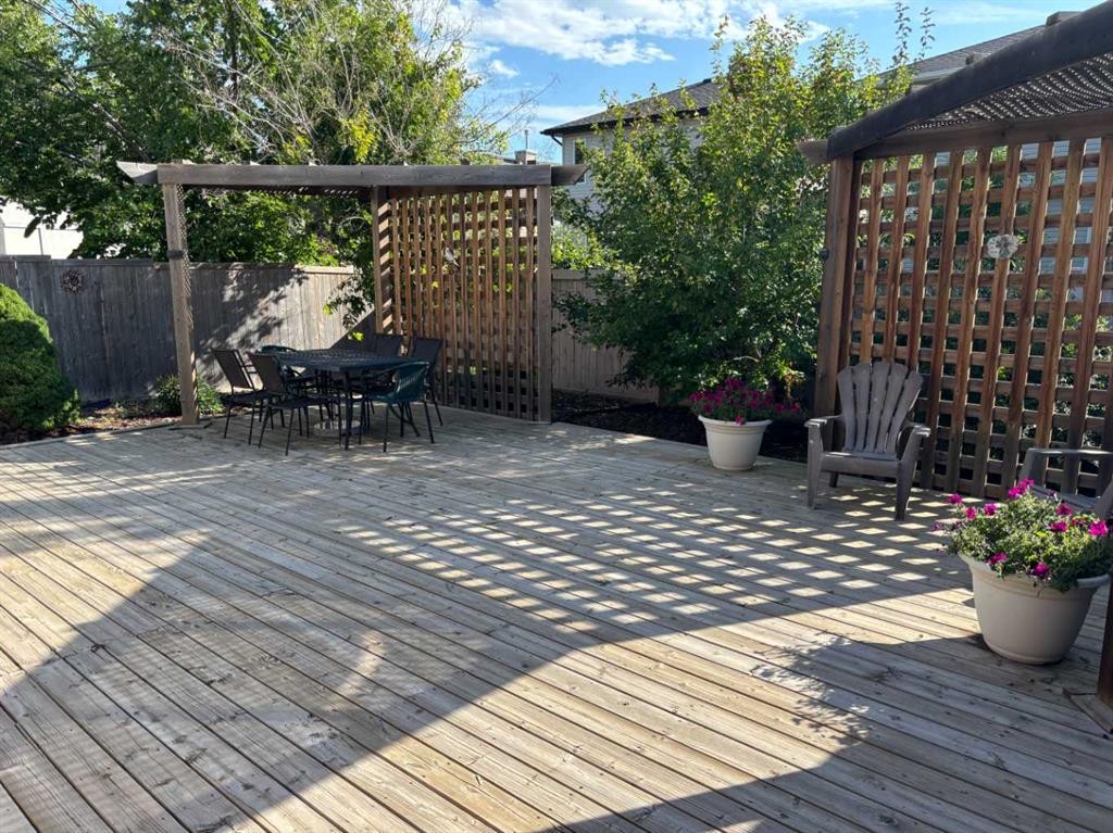 









208


Silkstone

Bay West,
Lethbridge,




AB
T1J 2A2

