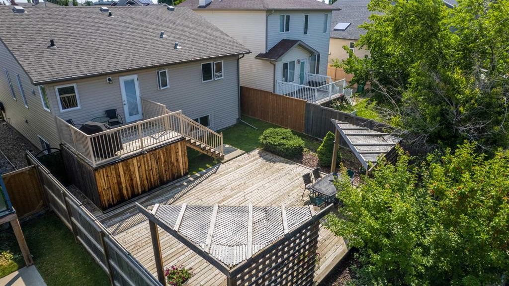









208


Silkstone

Bay West,
Lethbridge,




AB
T1J 2A2

