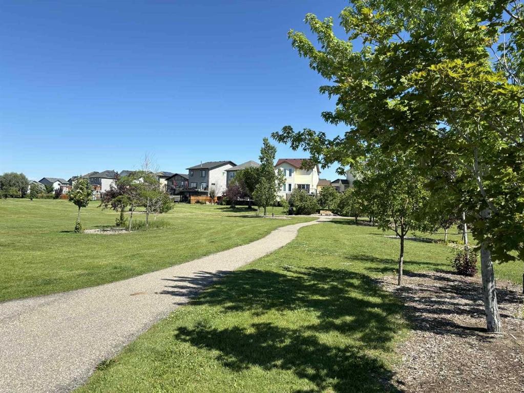 









208


Silkstone

Bay West,
Lethbridge,




AB
T1J 2A2

