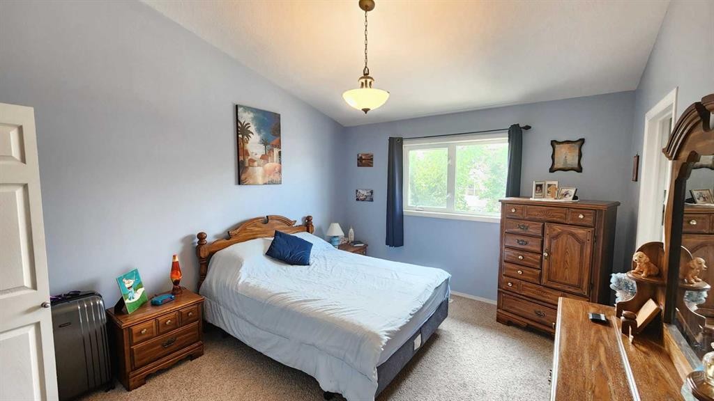









208


Silkstone

Bay West,
Lethbridge,




AB
T1J 2A2

