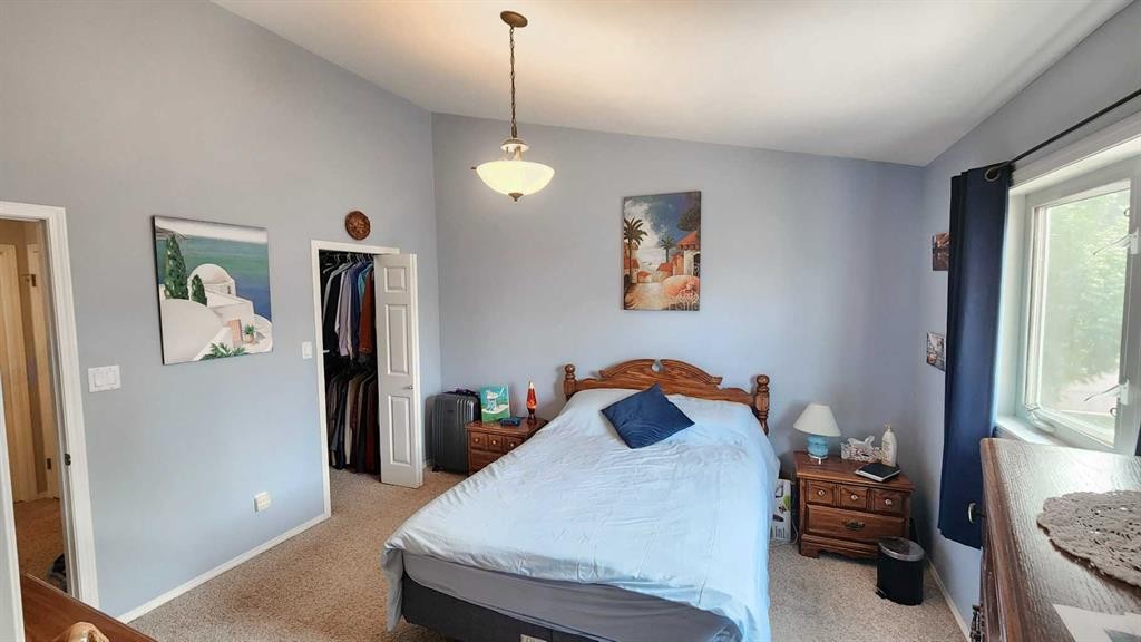 









208


Silkstone

Bay West,
Lethbridge,




AB
T1J 2A2

