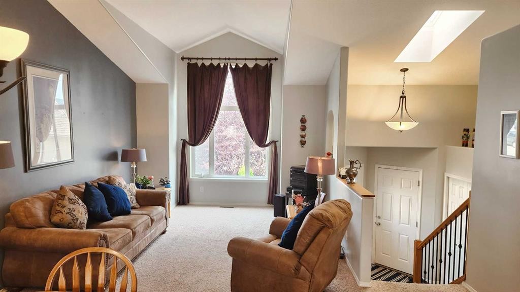 









208


Silkstone

Bay West,
Lethbridge,




AB
T1J 2A2

