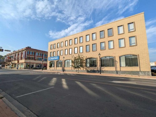 Featured Listing Photo