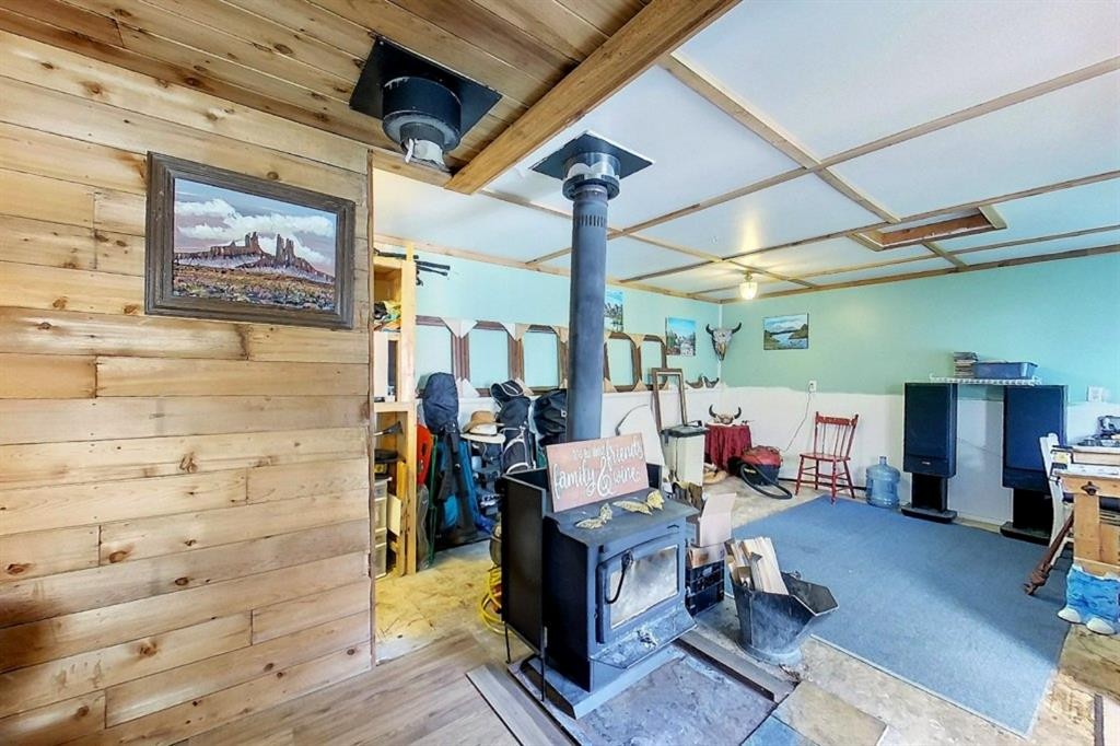 









5114


49 AVE

,
Robb,




AB
T0E 1X0

