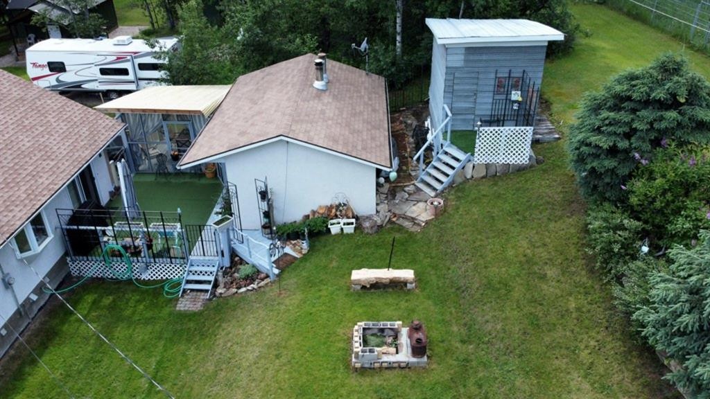 









5114


49 AVE

,
Robb,




AB
T0E 1X0

