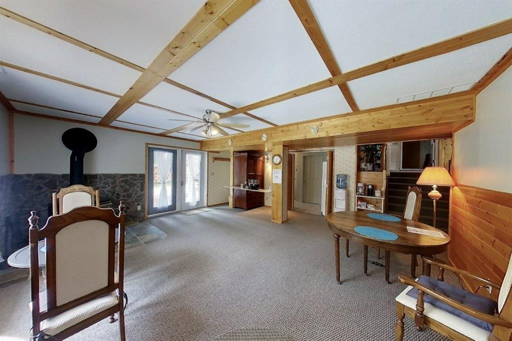 









5114


49 AVE

,
Robb,




AB
T0E 1X0

