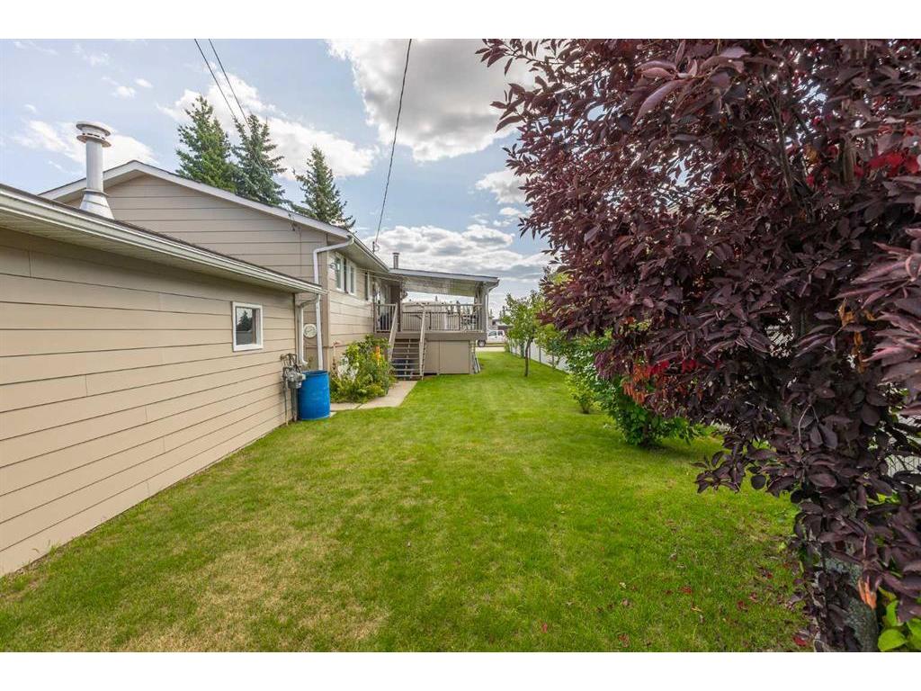 









4902


17 Avenue

,
Edson,




AB
T7E 1G4

