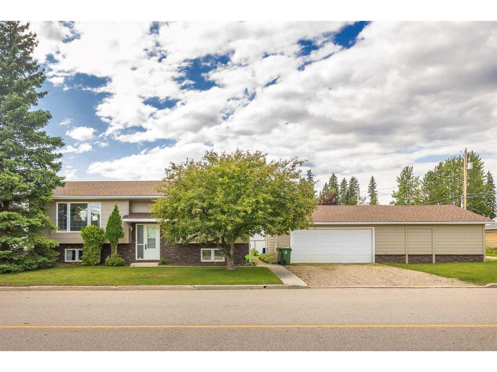 









4902


17 Avenue

,
Edson,




AB
T7E 1G4

