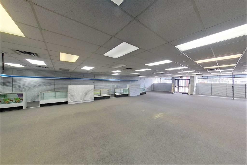 









320


50

Street,
Edson,




AB
T7E 1N7

