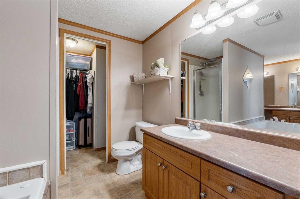 









27


Henke

Place,
Whitecourt,




AB
T7S 1V9

