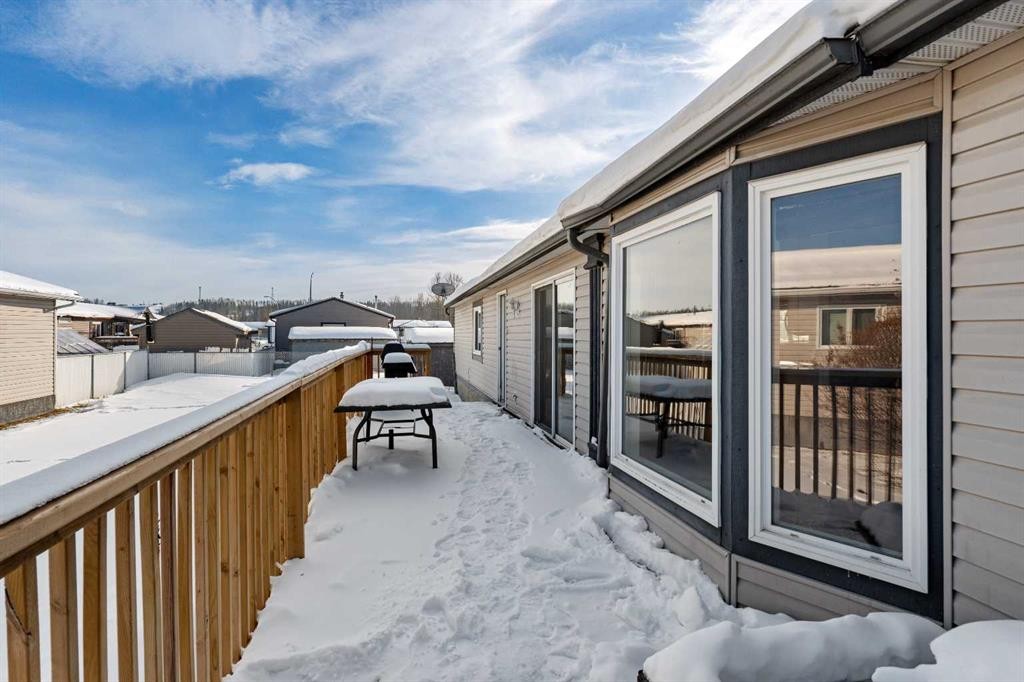 









27


Henke

Place,
Whitecourt,




AB
T7S 1V9

