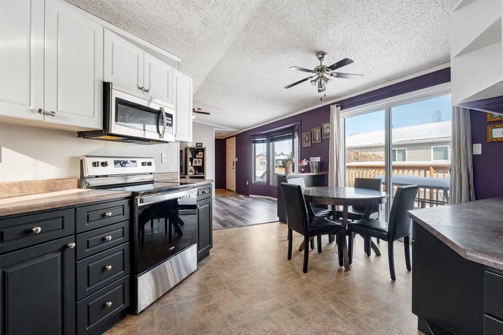 









27


Henke

Place,
Whitecourt,




AB
T7S 1V9

