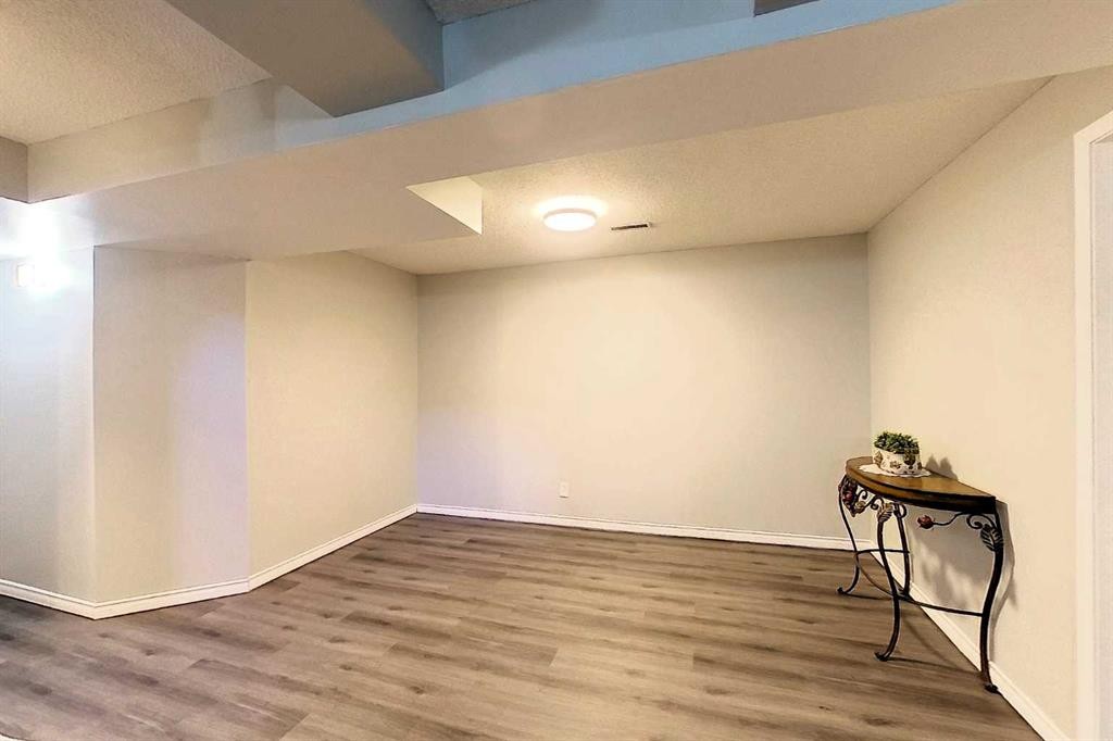 









1402


Edson Drive

,
Edson,




AB
T7E 1H6

