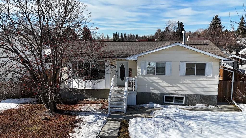 









1402


Edson Drive

,
Edson,




AB
T7E 1H6

