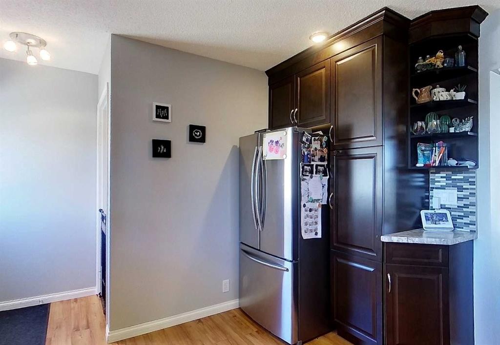 









1402


Edson Drive

,
Edson,




AB
T7E 1H6


