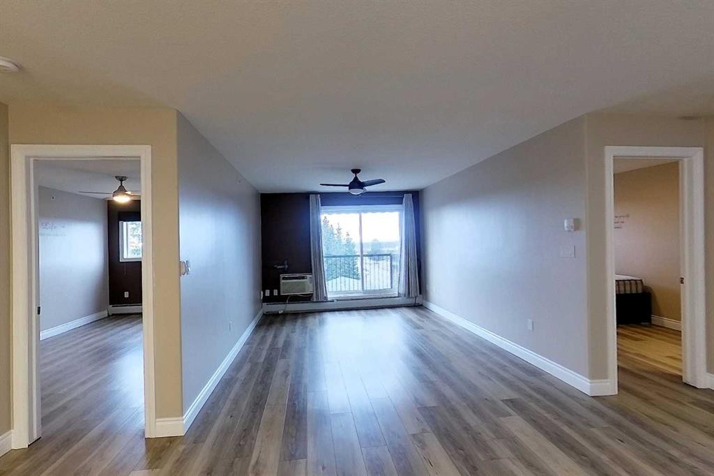 









5037


7

Avenue, 406,
Edson,




AB
T7E0A8

