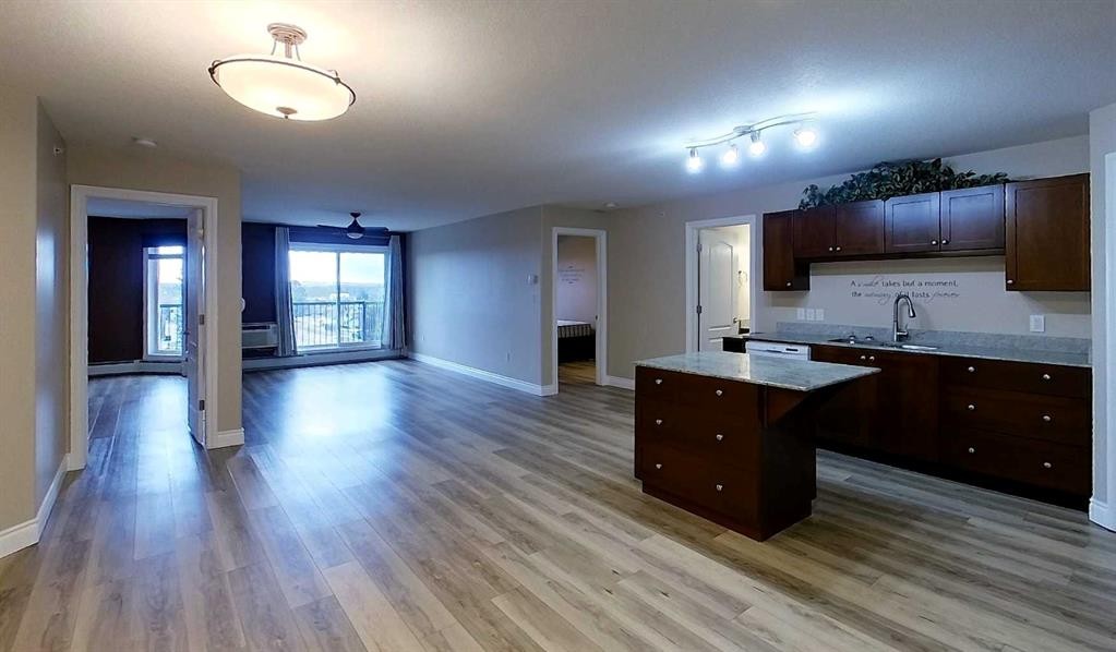 









5037


7

Avenue, 406,
Edson,




AB
T7E0A8

