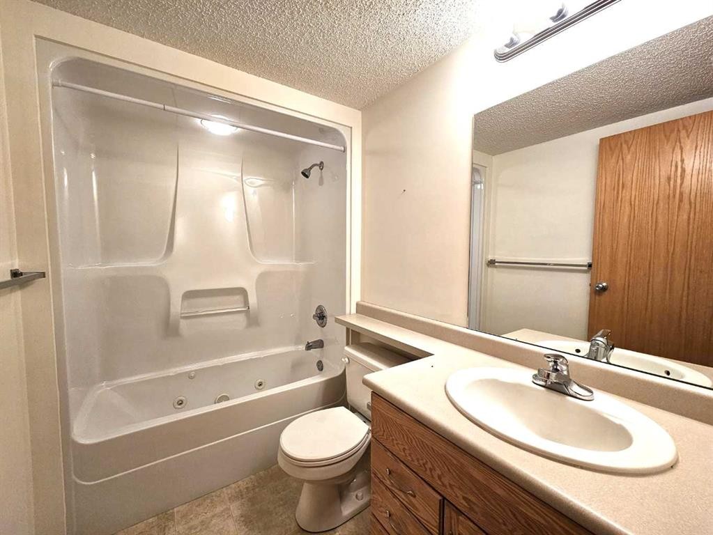 









777


48 Street

, 202,
Edson,




AB
T7E 1Z6

