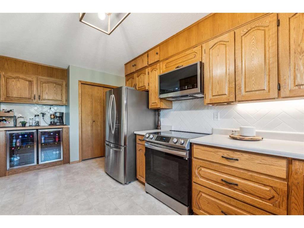 









590005


Range Road 110

,
Rural Woodlands County,




AB
T7S 2A1

