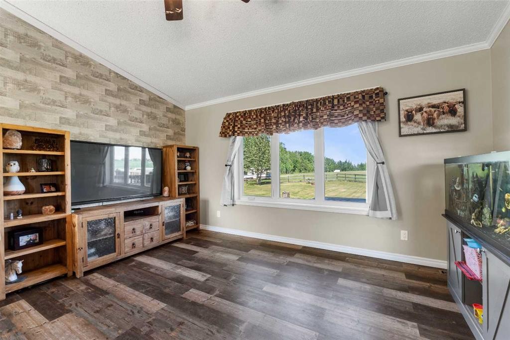 









570069


Range Road 104

,
Rural Woodlands County,




AB
T0G 1N0

