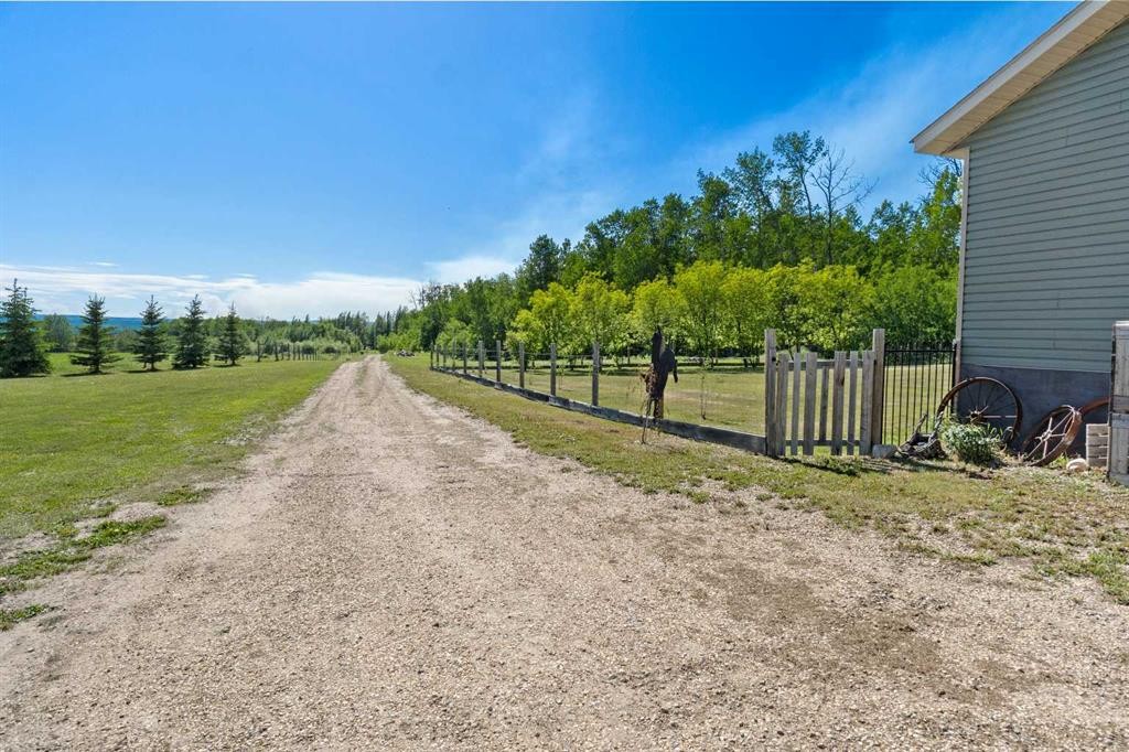 









570069


Range Road 104

,
Rural Woodlands County,




AB
T0G 1N0

