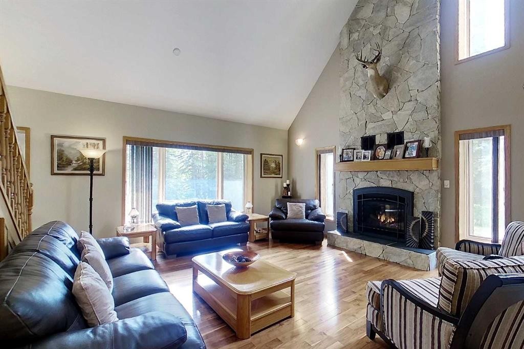 









54118


Range Road 164

,
Rural Yellowhead County,




AB
T7E 3P1

