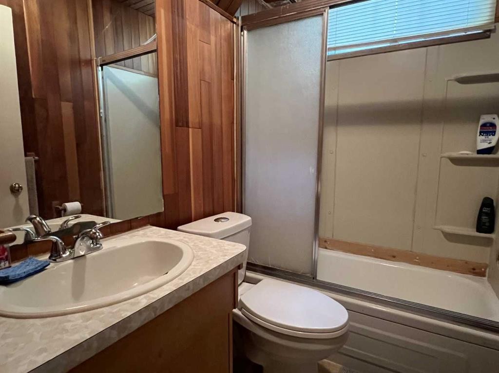 









4338


6

Avenue,
Edson,




AB
T7E 1B5

