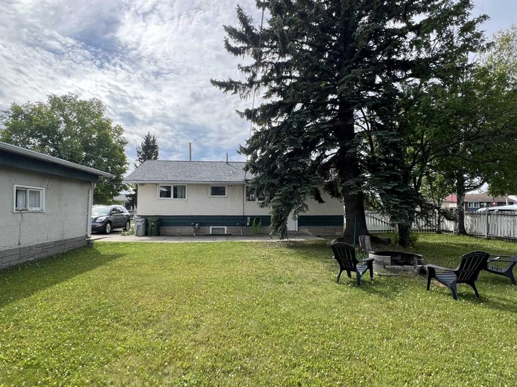 









4338


6

Avenue,
Edson,




AB
T7E 1B5


