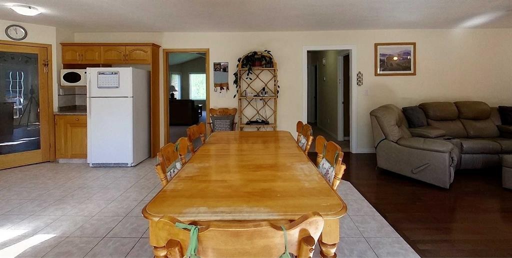 









1421


Edson Drive

,
Edson,




AB
T7E 1A6

