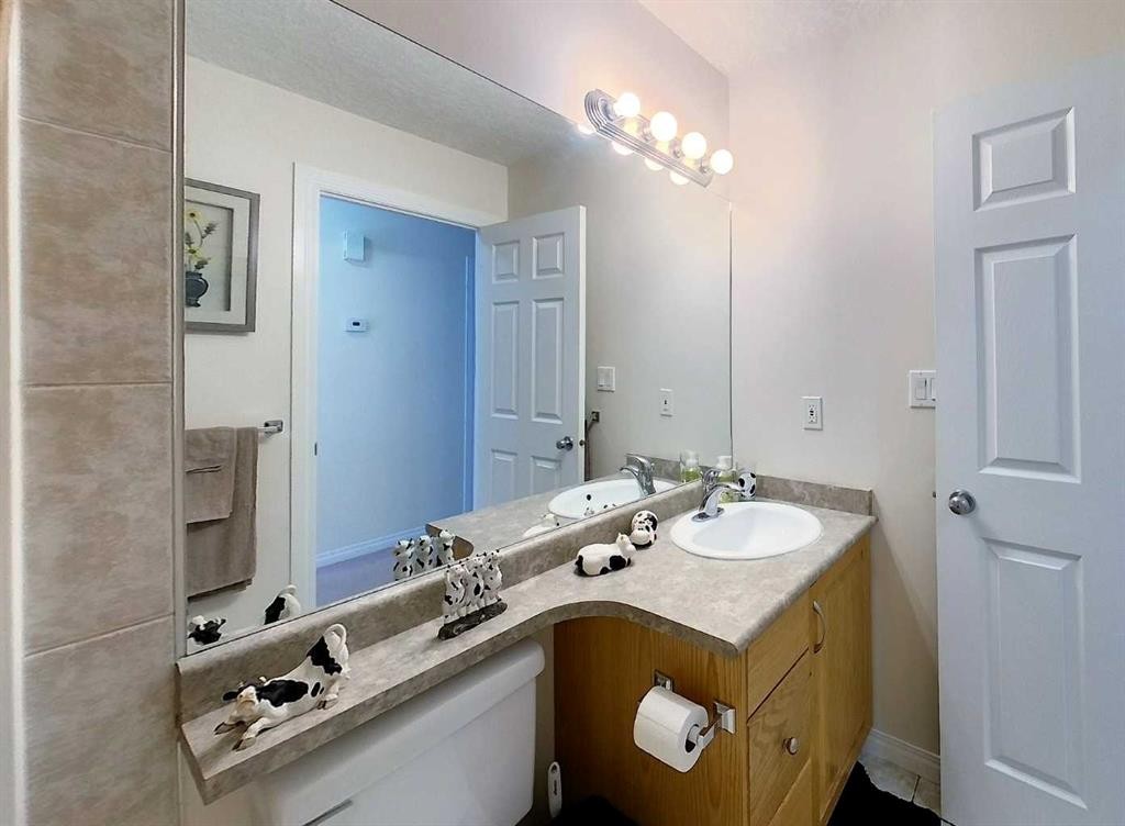 









1421


Edson Drive

,
Edson,




AB
T7E 1A6

