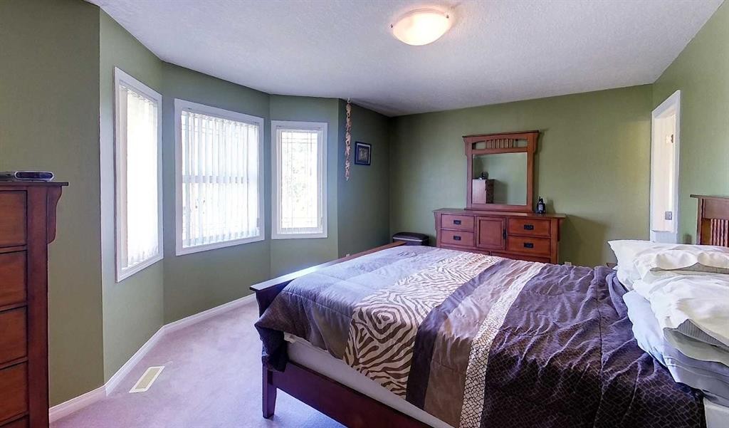 









1421


Edson Drive

,
Edson,




AB
T7E 1A6

