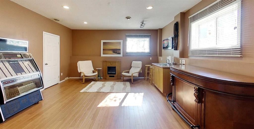 









1421


Edson Drive

,
Edson,




AB
T7E 1A6

