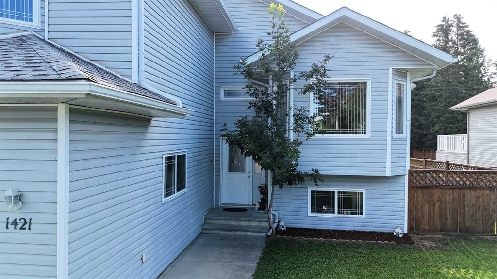 









1421


Edson Drive

,
Edson,




AB
T7E 1A6

