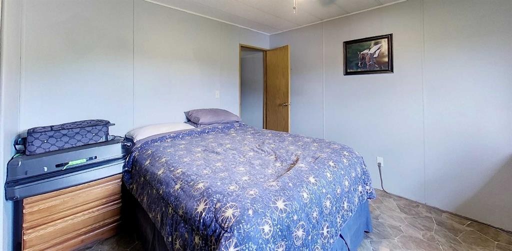 









53416


Range Road 175

,
Rural Yellowhead County,




AB
T7E 3L7

